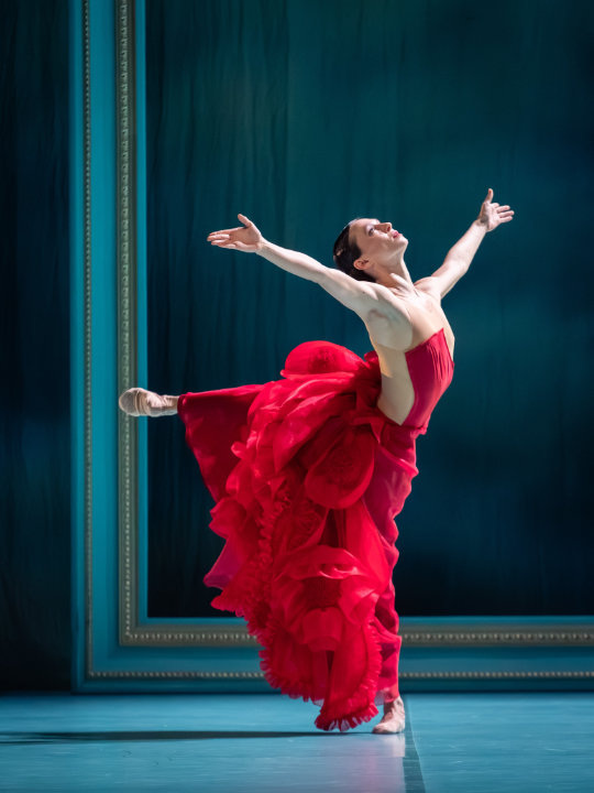 Wiener Staatsballett: "Marie Antoinette", Ch: Thierry Malandain. Im Bild: Mila Schmidt (Madame du Barry) © Ashley Taylor MarieAntoinette Mila