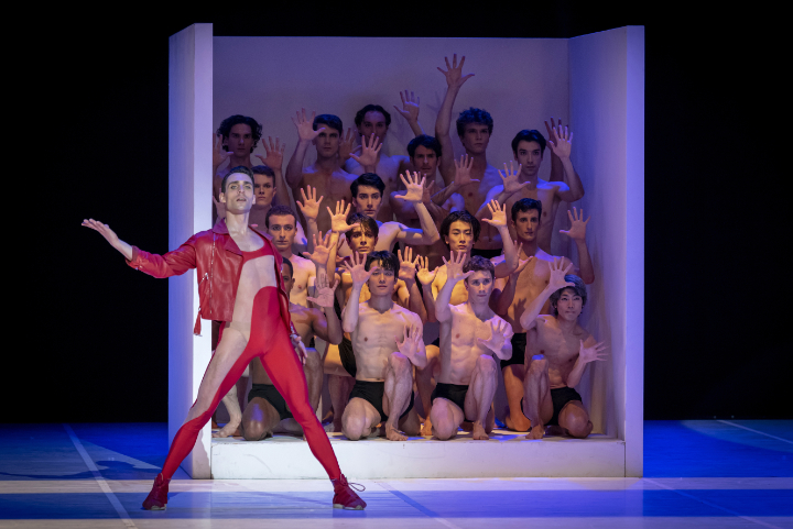 Béjart Ballet: „Ballet for Life“ © Elena Morosetti Sagra Musicale Malatestiana 2022.Danza: Béjart Ballet Lausanne, presso Teatro Amintore Galli - Rimini.© Foto di Elena Morosetti .