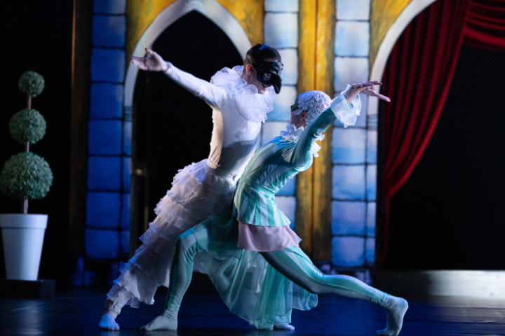 Thüringer Staatsballett: „Pulcinella“ von Arshak Ghalumyan, Tanz: Giovanni Cancemi und Aiste Stankeviciute © Ronny Ristok pulchinella 47 web