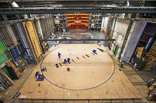 Tief in den Eingeweinden des Hauses © Lois Lammerhuber buch onstage2